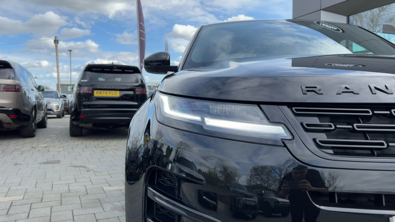 Land Rover Range Rover Evoque 2.0 D200 Dynamic SE 5dr Auto Diesel Hatchback
